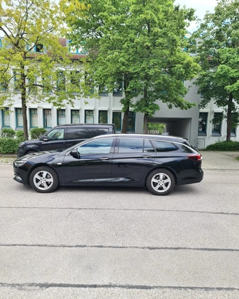 Opel Insignia cena 62900 przebieg: 149000, rok produkcji 2017 z Brusy małe 172